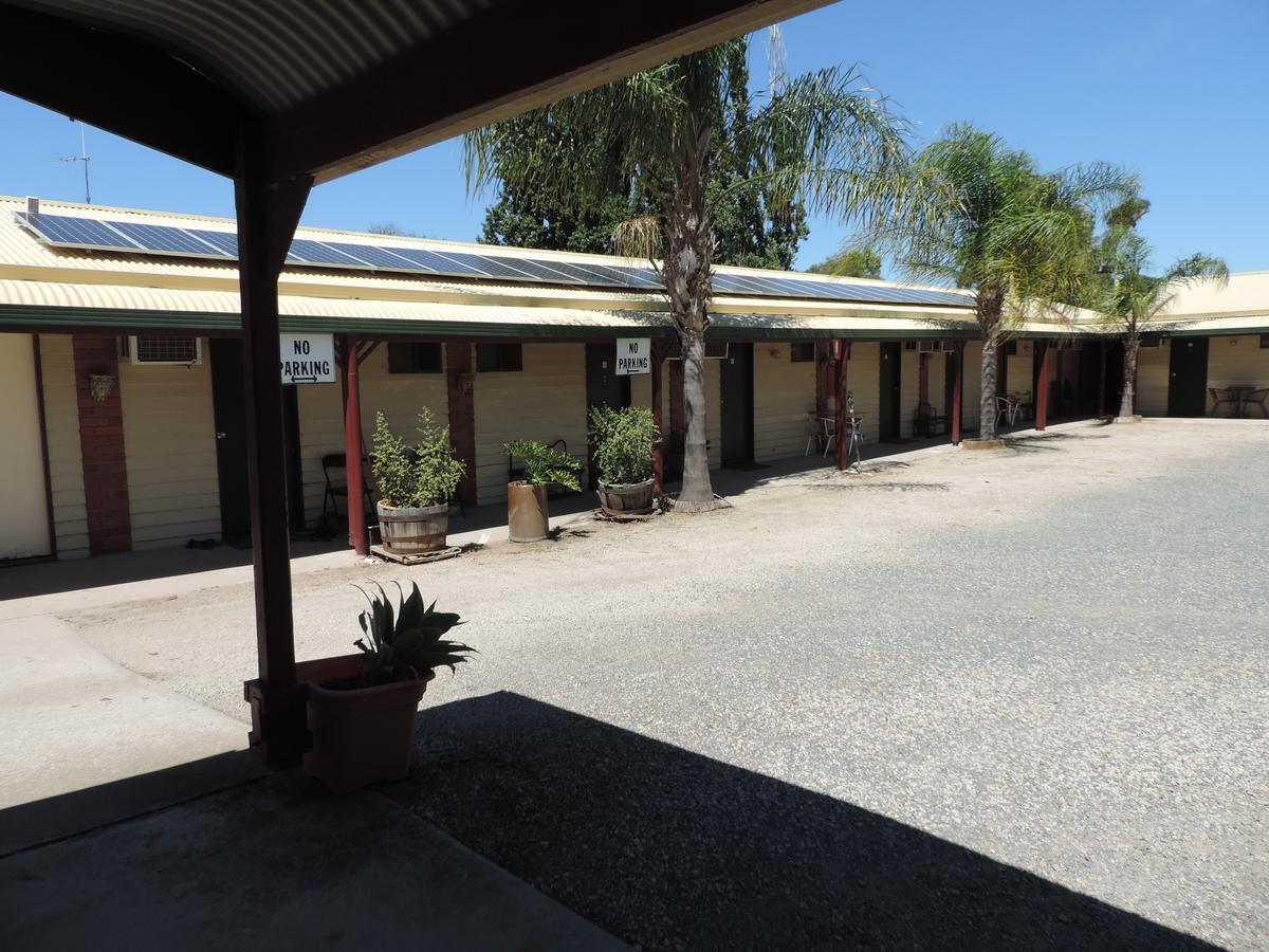 Tooleybuc Country Roads Motor Inn Eksteriør bilde